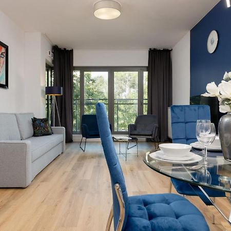 Apartment Avenue Solidarnosci On Wola By Noclegi Renters وارسو المظهر الخارجي الصورة