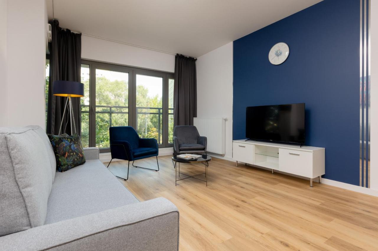 Apartment Avenue Solidarnosci On Wola By Noclegi Renters وارسو المظهر الخارجي الصورة